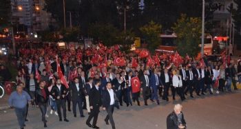 SOYDAN, ÇANAKKALE ŞEHİTLERİ İÇİN MEZİTLİLİLERLE YÜRÜDÜ