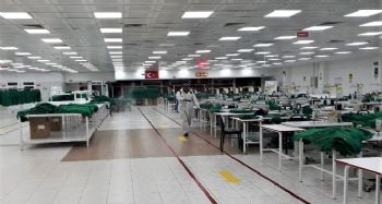 Toroslar'da ilçenin dört bir yanı dezenfekte ediliyor
