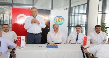 Başkan Tarhan, din görevlileri ve imamlarla bir araya geldi