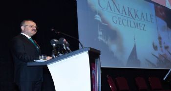Vali Çakacak: Şanlı Bayrağımızın Gururla Dalgalanmasını Aziz Şehitlerimize Borçluyuz