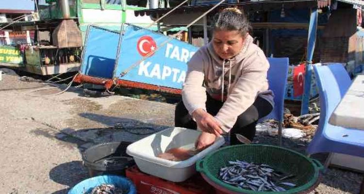 Balık-ekmek teknesi adeta savaş alanına döndü