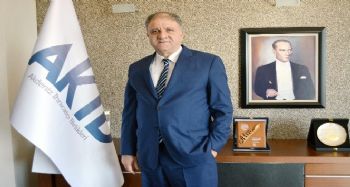 AKİB, dış ticarette kariyer yapmak isteyen öğrencilerin yönderi olacak