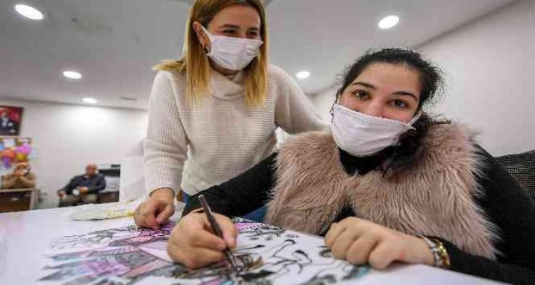 Mola Evi, serebral palsi hastası Elif Naz'a yuva oldu