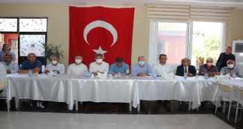 Toroslar Belediyesi ve Alevi Kültür Derneklerinden cemevinde aşure etkinliği