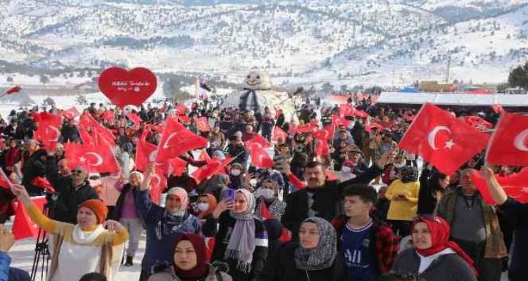 Mersin'de Toroslar Kar Festivali