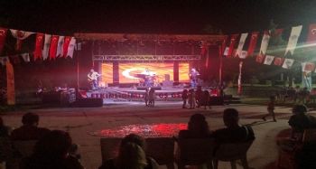 Mersin'de bayram karnaval havasında yaşandı