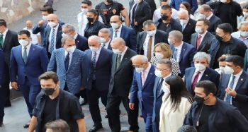 Cumhurbaşkanı Erdoğan, Akdeniz Belediyesini ziyaret etti