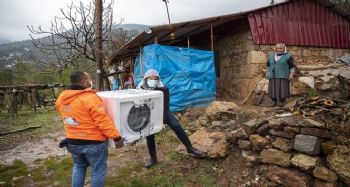 Belediyeden 81 yaşındaki kadına yardım eli