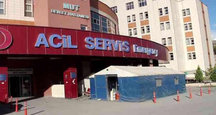 Eşi tarafından Ankara'da öldürülen kadının cenazesi Mersin'e getirildi