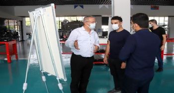 Amerika'dan geldi Model Fabrikaya hayran kaldı