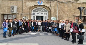 KURSİYERLER KATILIM BELGELERİNİ ALDI