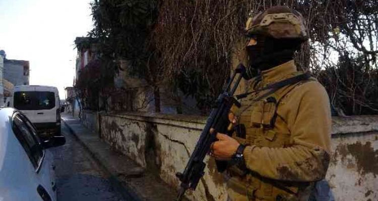 15 Şubat öncesi 52 adrese PKK/KCK operasyonu