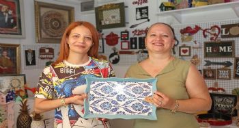 Mezitli Sanat Çarşısında ürettiler, Amerika'ya ihraç ettiler
