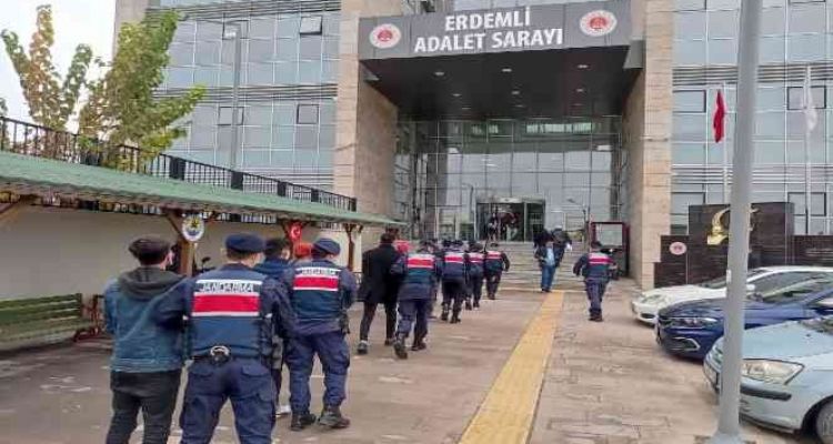 Hırsızlık şüphelileri gözaltına alındı