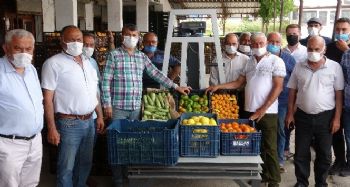 Üreticilerden "vatandaşlar marketlerin eline bırakılmasın" çağrısı