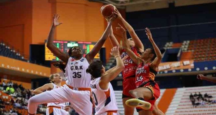 Çukurova Basketbol, evinde farklı kazandı