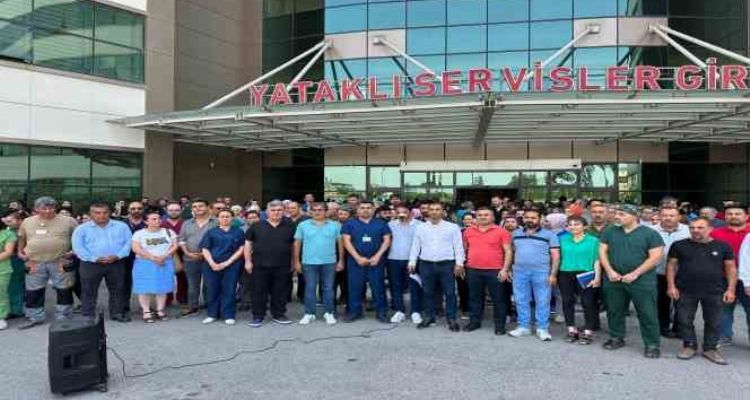 Hastanede iki temizlik görevlisi darp edildi, olay kınandı