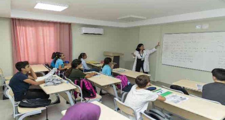 Mersin'de kurs merkezlerinin sayısı artıyor