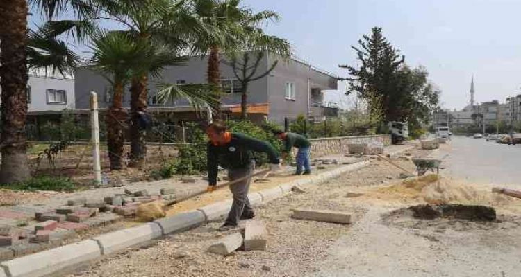 Toroslar'da yollar yenileniyor