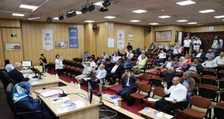 Akdeniz Belediyesinden üniversite öğrencilerine burs desteği
