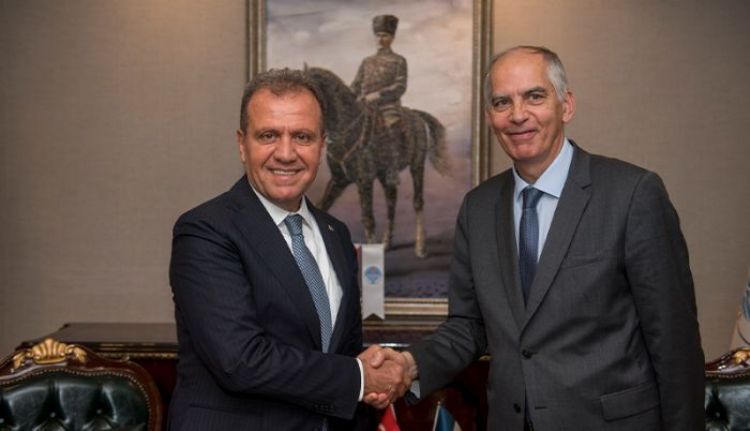 FRANSIZ BÜYÜKELÇİ BAŞKAN SEÇER’İ ZİYARET ETTİ