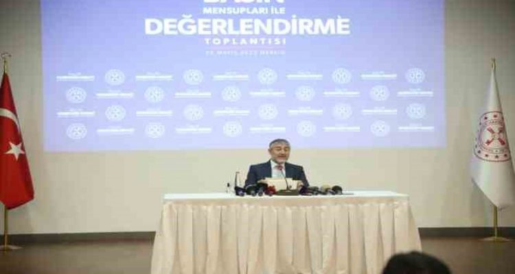 Bakan Nebati: İnsanımız 28 Mayıs tarihinde, 14 Mayıs'ta başladığı işi tamamlayacak