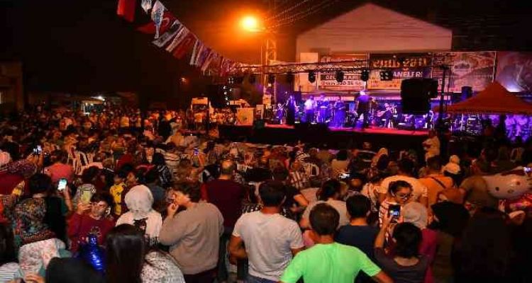 Ayvagediği'nde Türk Halk Müziği konseri