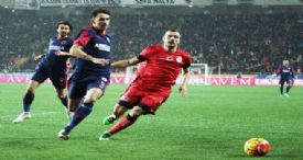 MERSİN İDMANYURDU, SAHASINDA GALATASARAY’I 2-1 MAĞLUP ETTİ