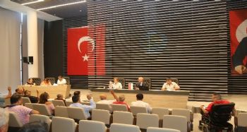 MEZİTLİ BELEDİYE MECLİSİ, YENİ BİNADA İLK TOPLANTISINI YAPTI