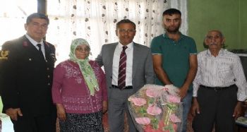 PAMUK, AFRİN GAZİSİNİ ZİYARET ETTİ
