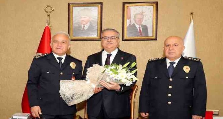 Vali Su, Polis Haftasında emniyet mensuplarıyla bir araya geldi