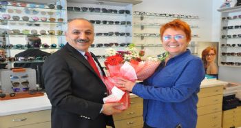 BAŞKAN DİNÇER’DEN KADIN ESNAF SANATKARLARA ZİYARET