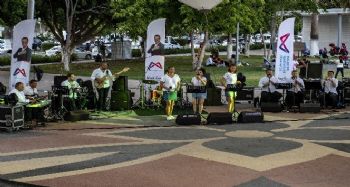 Mersin'de yeni normalleşme sürecinde sosyal mesafeli ilk konser
