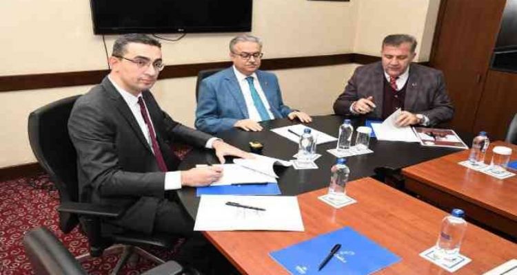 Mersin'de kamu hastanelerinin yemeklerini öğrenciler yapacak