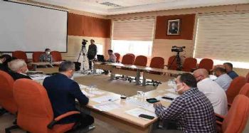 Tarsus Belediyesi, taşınmazların kira ihalesini canlı yayınla yaptı