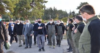 Bakan Pakdemirli Mersin'de incelemelerde bulundu