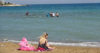 Tatilciler Mersin'e gelmeye başladı