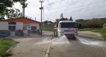 Mersin'in ilçelerinde 2 bin 700 kamu kurumu ve ortak alan dezenfekte edildi