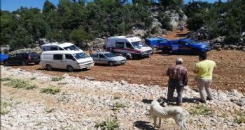Mersin'de dağ evindeki çadırda genç çiftin cesedi bulundu