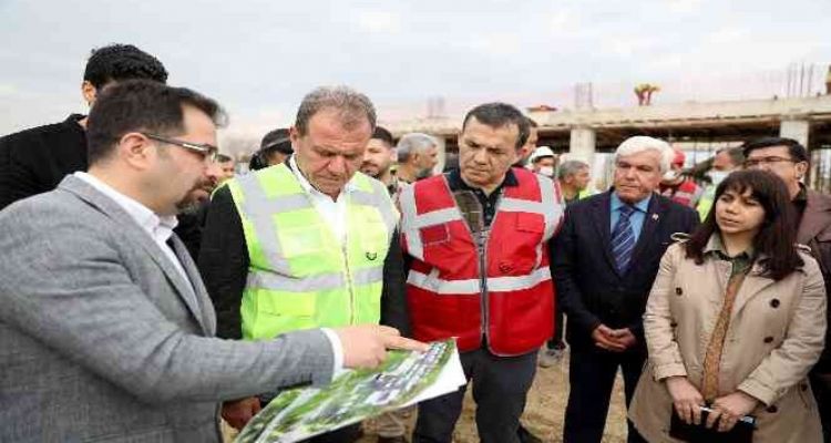 Seçer, toplu taşıma yerleşkesinde incelemelerde bulundu