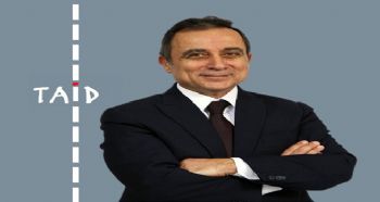 AĞIR TİCARİ ARAÇ PAZARINDAKİ BEKLEYİŞ SÜRÜYOR