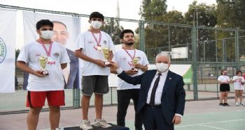 Toroslar'da bocce ve tenis turnuvasında coşkulu final