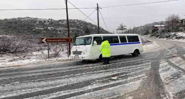 Silifke’de eğitime 2 gün ara verildi