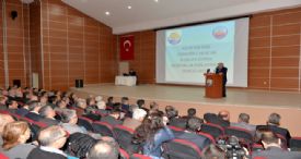 VALİ ÇAKACAK TOROSLAR İLÇESİ MUHTARLARI İLE BULUŞTU