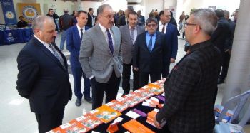 Silifke'de ‘Kariyer, Eğitim ve Mesleki Tanıtım Fuarı’ düzenlendi