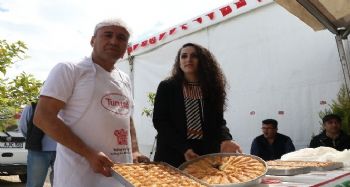 Biberli baklava, biber fuarına damga vurdu