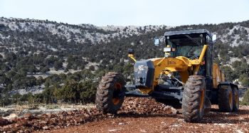 Mersin'de 1650 rakımdaki yol hasreti bitti