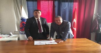 MERSİN İDMANYURDU LEVENT ERİŞ İLE SÖZLEŞME İMZALADI