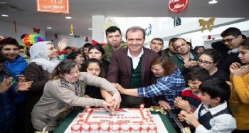 Başkan Seçer, yeni yılı özel çocuklarla birlikte karşıladı