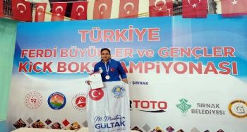 Akdeniz Belediyesporlu milli boksör Gülizar Kara, Dünya Şampiyonasına katılacak